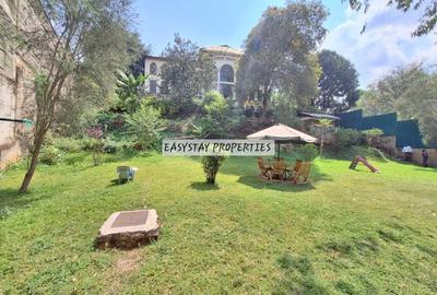 2 Bed Apartment with En Suite in Brookside - 2