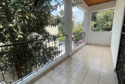Commercial Property with Service Charge Included in Lavington - 4