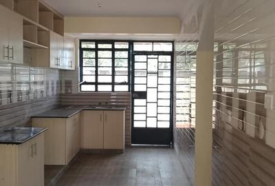 4 Bed Townhouse with En Suite in Gikambura - 4