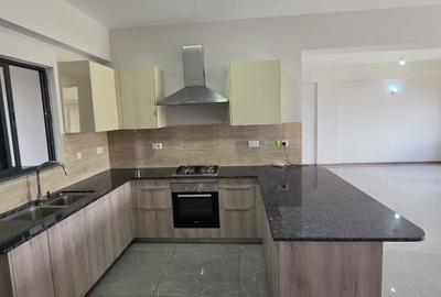 Serviced 2 Bed Apartment with En Suite at Gatundu Road - 4