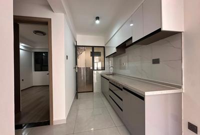 2 Bed Apartment with En Suite at Westlands Toad Near Gtc - 3