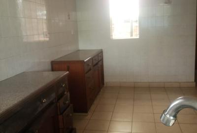 4 Bed Villa with En Suite in Westlands Area - 4