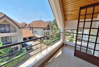 4 Bed Townhouse with En Suite at Lavington Green - 3