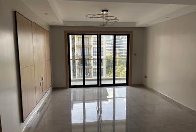 3 Bed Apartment with En Suite in Riverside - 3