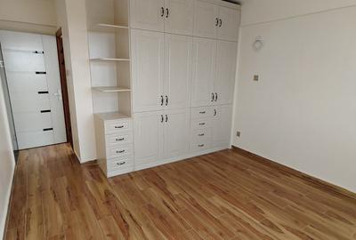 3 Bed Apartment with Gym in Kilimani