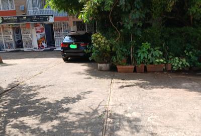 5 Bed Townhouse with En Suite in Rhapta Road - 4