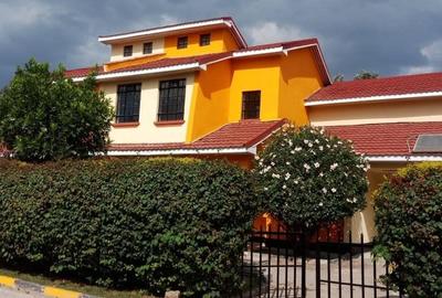 4 Bed Townhouse with En Suite at Athi - 3