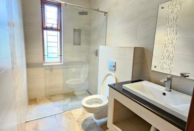 5 Bed House in Karen - 3