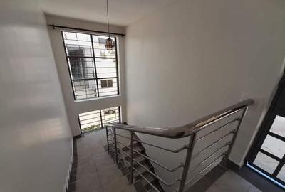 4 Bed Townhouse in Ongata Rongai - 3