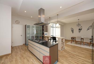 4 Bed Apartment with En Suite at Riverside Drive - 4