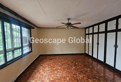 3 Bed Apartment with En Suite in Spring Valley - 3