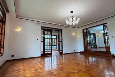 6 Bed House with En Suite in Karen - 3