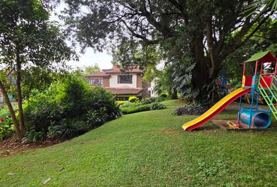 5 Bed House with En Suite at Close To Un Offices - 2
