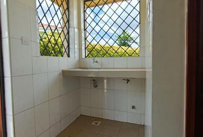 4 Bed House with Swimming Pool in Kiambu Road - 4