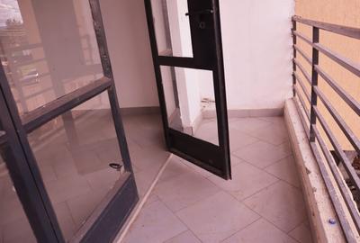 1 Bed Apartment with Gym at Kirawa Road - 4