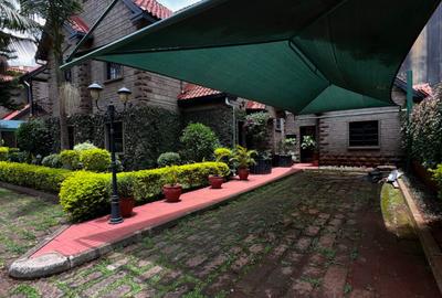 4 Bed Townhouse with En Suite in Kileleshwa - 3