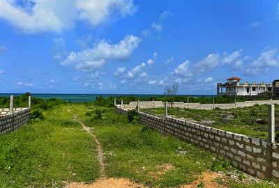2,026 m² Land at Watamu Beach - 4