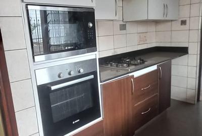 4 Bed Townhouse with En Suite in Kileleshwa - 2