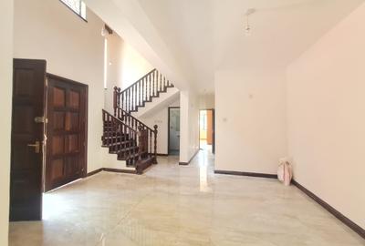 6 Bed House with En Suite at Nyari - 3