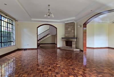 4 Bed Townhouse with En Suite in Lavington - 4