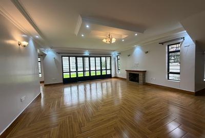 4 Bed Villa with En Suite at Paradise - 2
