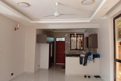 3 Bed Townhouse with En Suite at Kanamai Area - 3