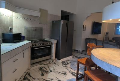 4 Bed House with En Suite at Serena Road - 2