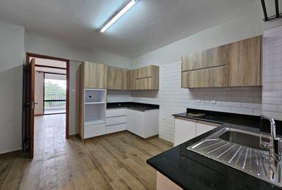 3 Bed Apartment with En Suite in Lavington - 2