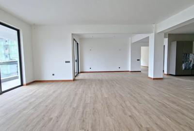 Serviced 4 Bed Apartment with En Suite in Westlands Area