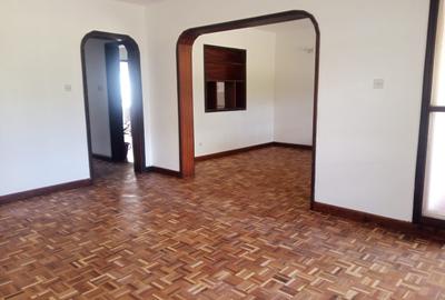 4 Bed Townhouse with En Suite at Ngong Rd - 2