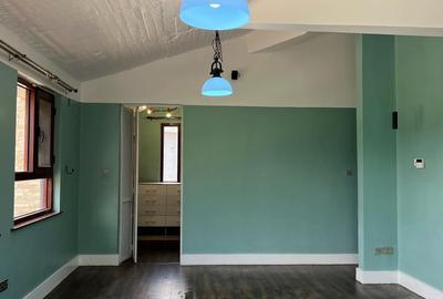 4 Bed House with En Suite at Karen - 3