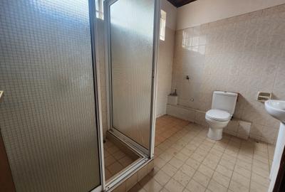 4 Bed House with Garden in Kileleshwa - 3