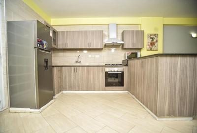 2 Bed Apartment with En Suite in Mountain View - 2