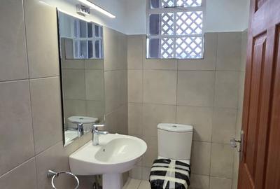 3 Bed Apartment with En Suite in Lavington - 2