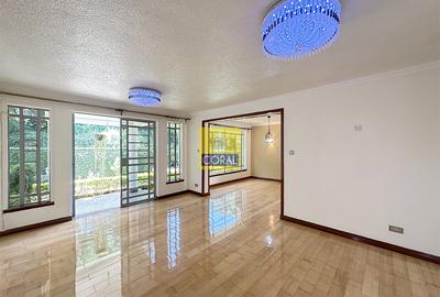 4 Bed Townhouse in Spring Valley - 2