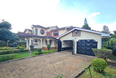 5 Bed Villa with En Suite at Faith Avenue - 2