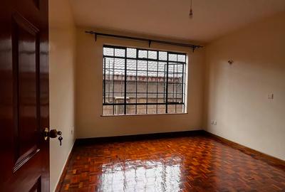 2 Bed Apartment with En Suite in Lavington - 4