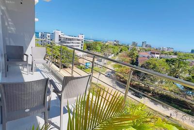 Serviced 2 Bed Apartment with En Suite at Baobab Road - 4