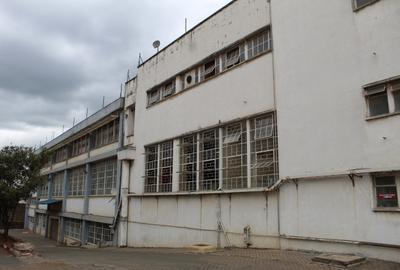 Commercial Property with Parking in Industrial Area - 2