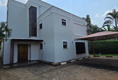 5 Bed Townhouse with En Suite at Lavington Green - 2