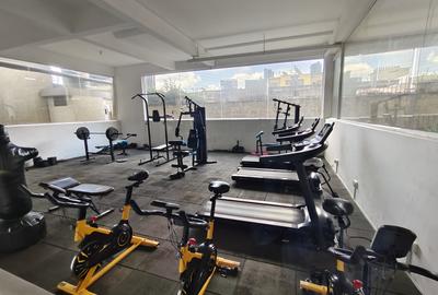2 Bed Apartment with Gym in Kilimani - 4
