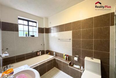 3 Bed Apartment with Borehole at Off Dennis Pritt - 3