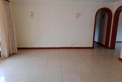 3 Bed Apartment with En Suite at Brookside - 2