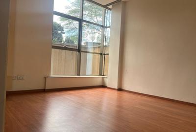3 Bed Apartment with En Suite in Parklands - 4