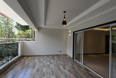 3 Bed Apartment with En Suite at Riverside Drive
