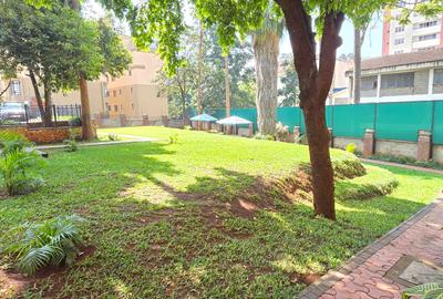 3 Bed Apartment with En Suite at Riverside Drive - 3