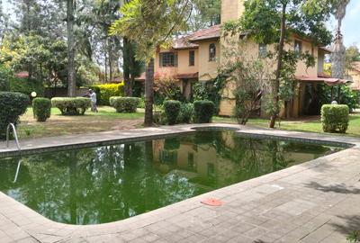 4 Bed Townhouse with En Suite in Karen