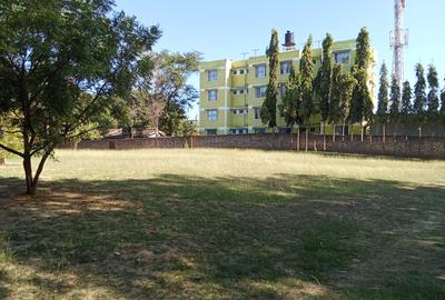 6,880 ft² Land at Bombolulu