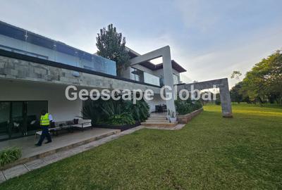 5 Bed House with En Suite in Karen - 2