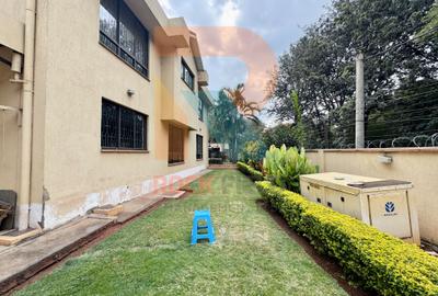 5 Bed Townhouse with En Suite in Spring Valley - 2